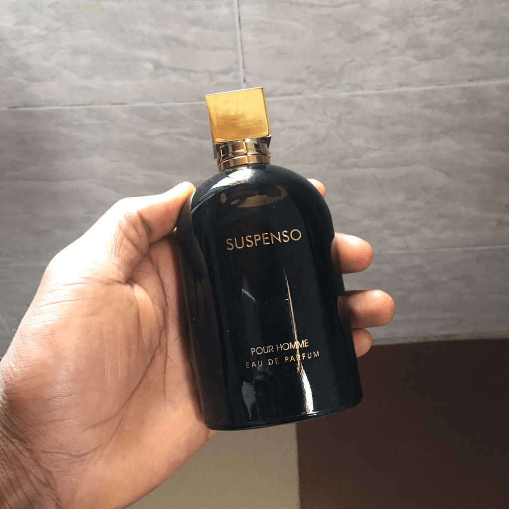 Suspenso Pour Homme